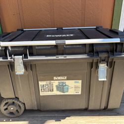 Dewalt Tough Chest 38 in. 63 Gal. Mobile Tool Box