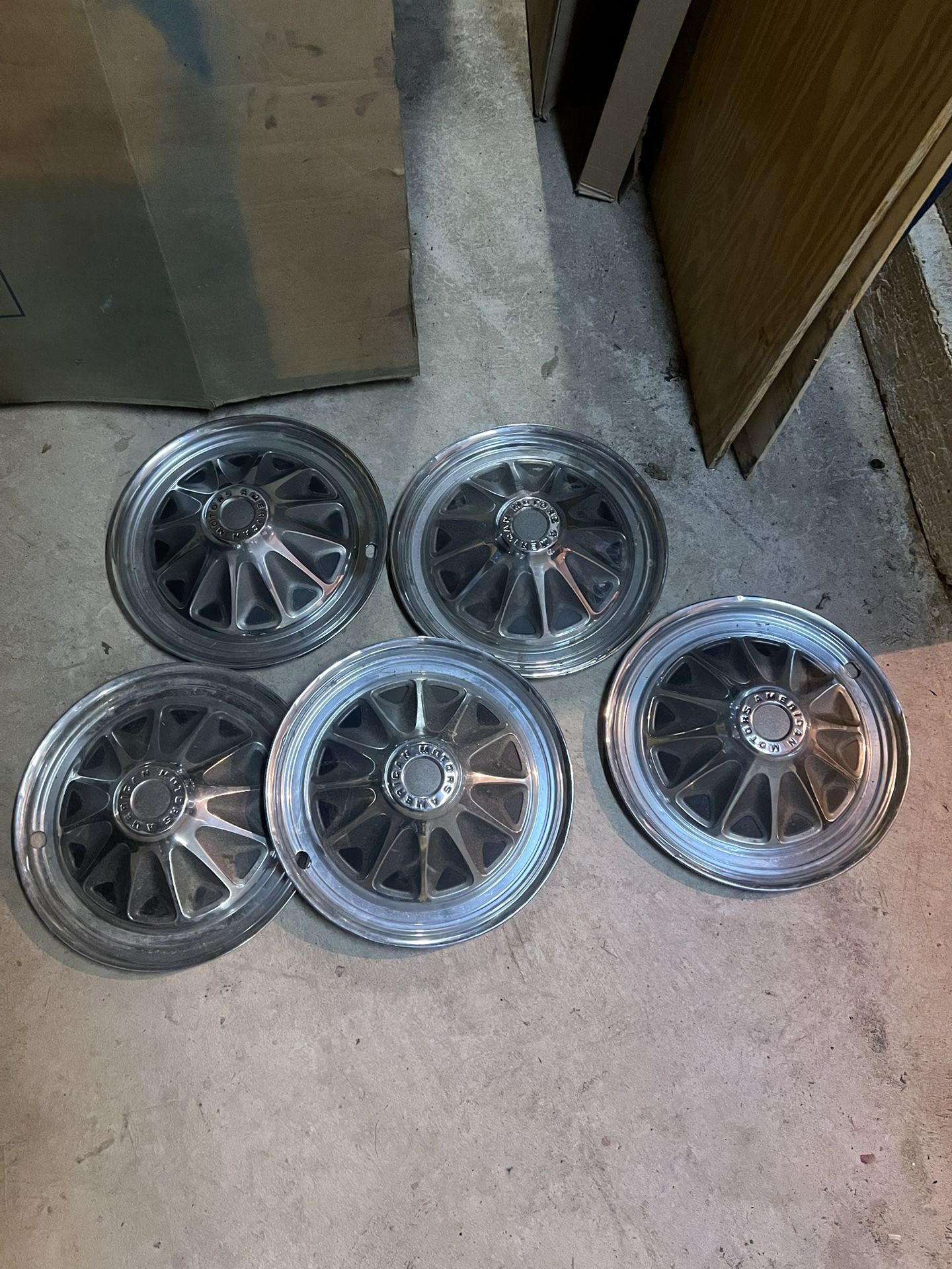 Set Of 5 Hubcaps For Vintage AMC