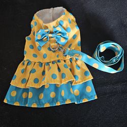 Size S-M DOG DRESS AND LEASH