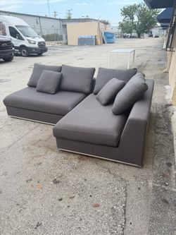 Modani Gray Sectional