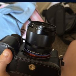 Ziess loxia 35 mm f/2 biogon