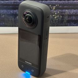Insta360 X3