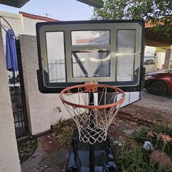 Basketball hoop