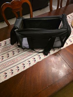 Pet Carrier Medium