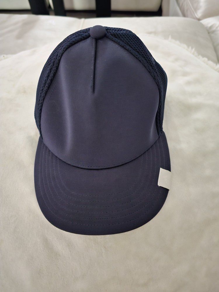 ajustar Descomponer Explícitamente OSFY Adidas Hat for Sale in Fort Myers, FL - OfferUp
