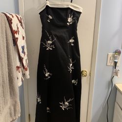 Strapless Black & White Dress 9/10