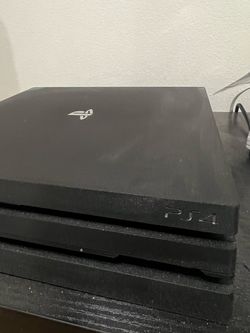 PS4 Pro Console with more than 30 best games