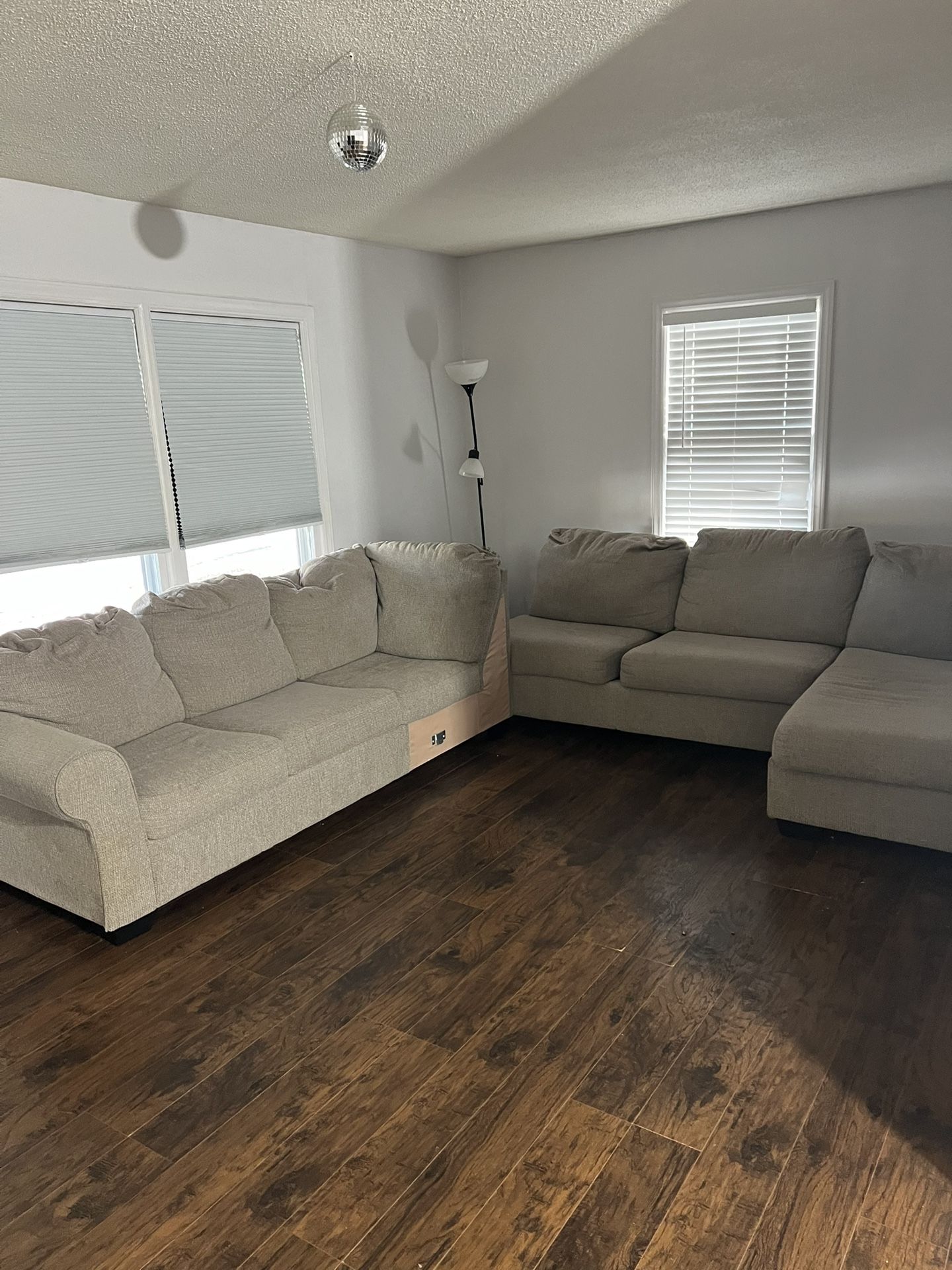 Sectionals Furniture 