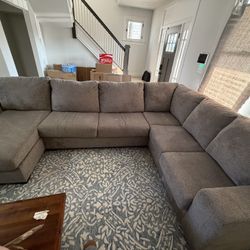 Sectional with LAF Chaise