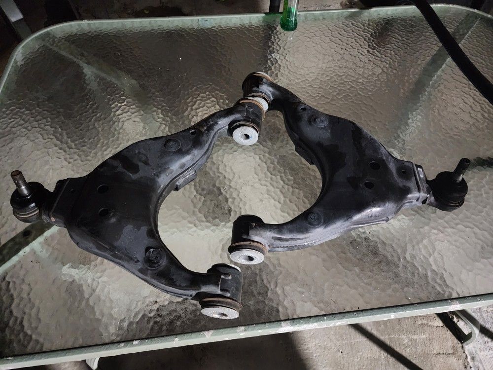 2021 Toyota Tacoma Lower Control Arms