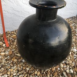 Large pottery Heavyweight