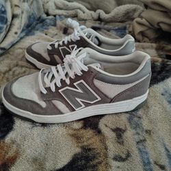 New Balance Low Tops Men's Sneakers