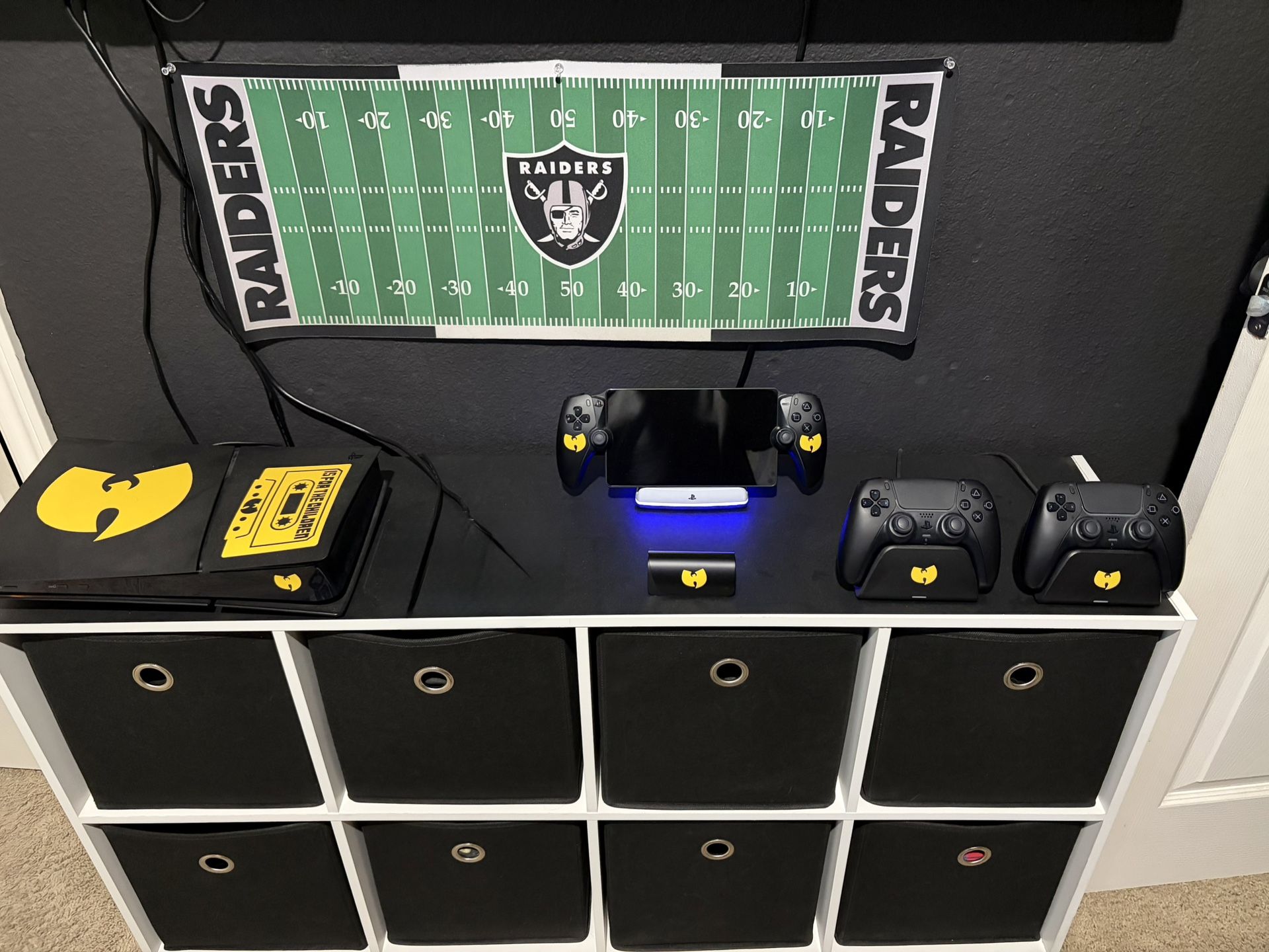 PlayStation 5 3TB, 2 Controllers, PlayStation Portal, Earbuds