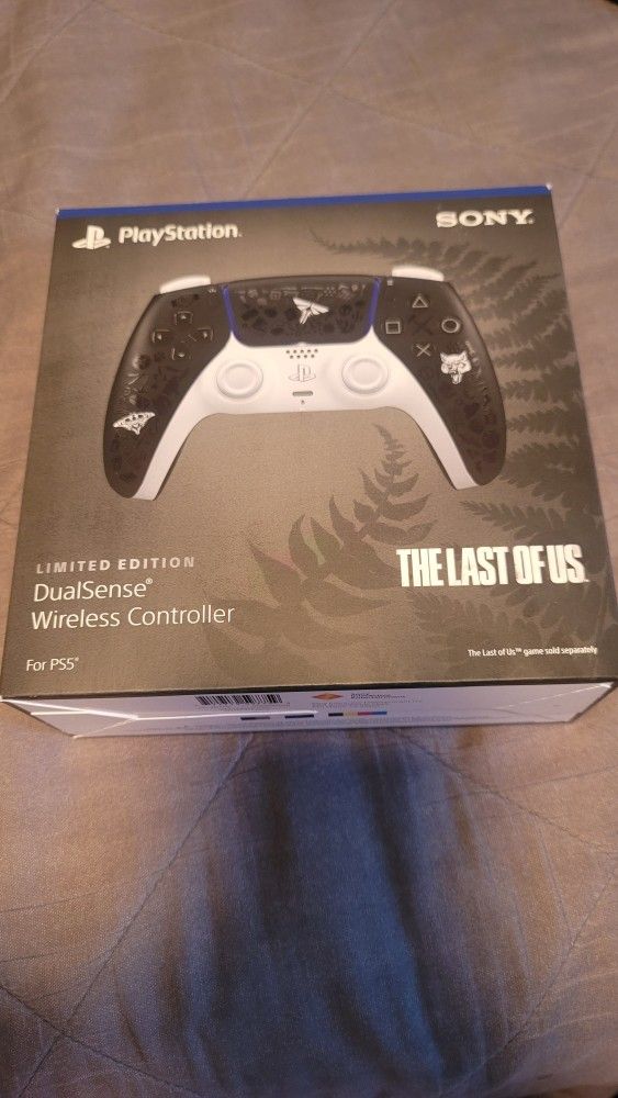 Playstation 5 ps5 the last of us dual sense controller