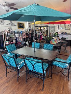 Repainted 8 piece  patio set with brand new cushions , umbrella and umbrella stand
