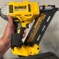 DeWalt Nail Gun 