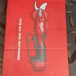 Milwaukee Brushless Pruner Shears Brand New Paid 230!