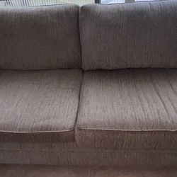 Couch With Pull Out Queen Bed