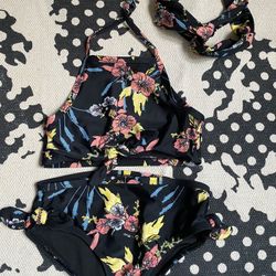 Girl’s Swimsuit Size 5T 5Y Kids Swimwear Clothes 