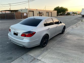 2009 Hyundai Genesis