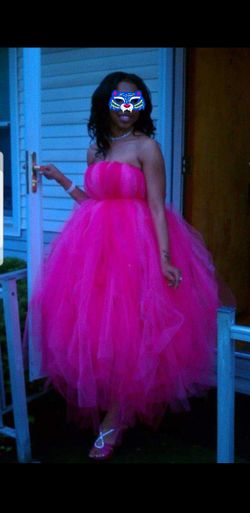 Tutu dress for prom only worn 1 time