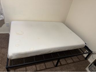Full size mattress