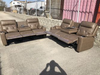 Brand New Brown Reclining Couch Set