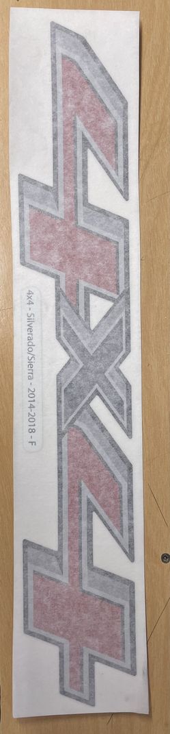 1 - Decal 4 X 4 2014 - 2018 Chevy Silverado