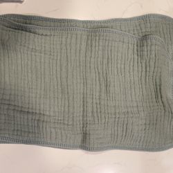 Muslin Burp Cloths, Bibs, Muslin Swaddle Blankets 