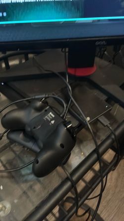 PS4 with account has many games on hard drive
