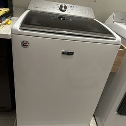 Maytag Washer and Dryer. Need Gone ASAP