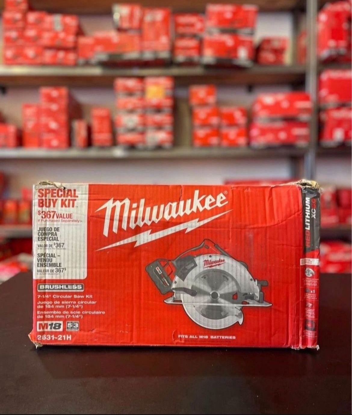 M18™ Brushless 7-1/4" Circular Saw Kit 2631-21h