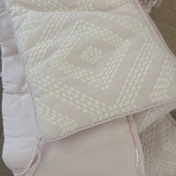 Pottery Barn Kids Crib Bumper And Sheet 