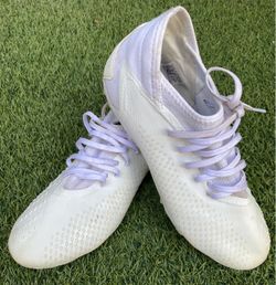 Predator Accuracy FG Soccer Cleats Men’s Size 9.5