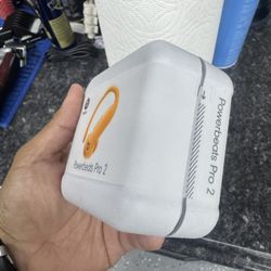 Last ones … New Dre Beats   power beats 2 for $$$ 170 or obo message me 