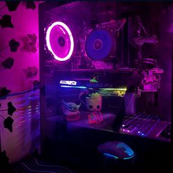 Pc, monitor, keyboard, mouse 