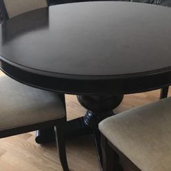 Round Wood Dining Table