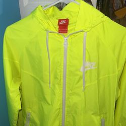 New Nike Jacket activewear Medium 