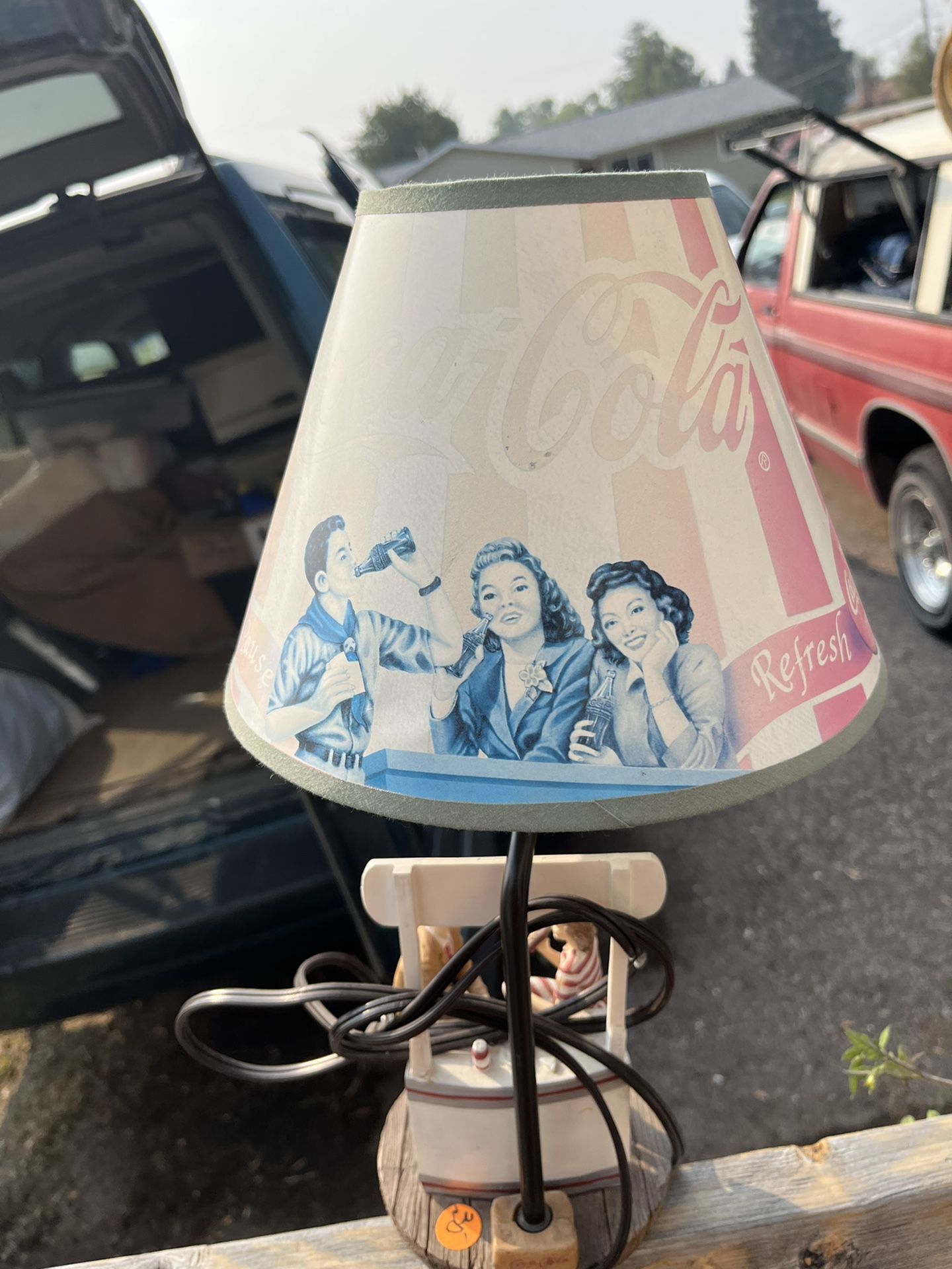 Antique Coca Cola Lamp 