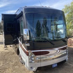 2015 Thor Motor Coach Tuscany Model 36MQ