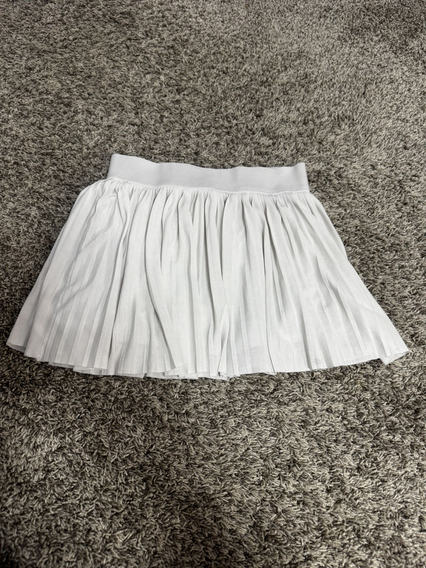 White Tennis Skirt Size M Brand No Boundaries