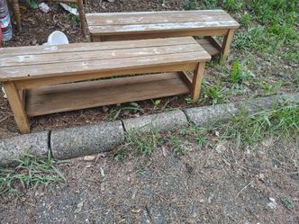 2 small benches