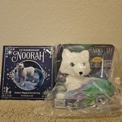 The Elf on the Shelf Extraordinary Noorah - Santa’s Magical Arctic Fox Book & Plush Toy with Northern Lights-Inspired Tail