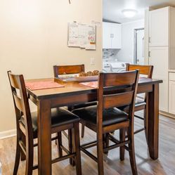 Furniture Must Go!!!!! Place Reasonable Offers 