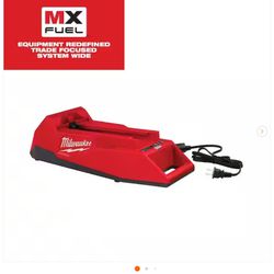 Milwaukee MX FUEL Lithium-Ion Charger