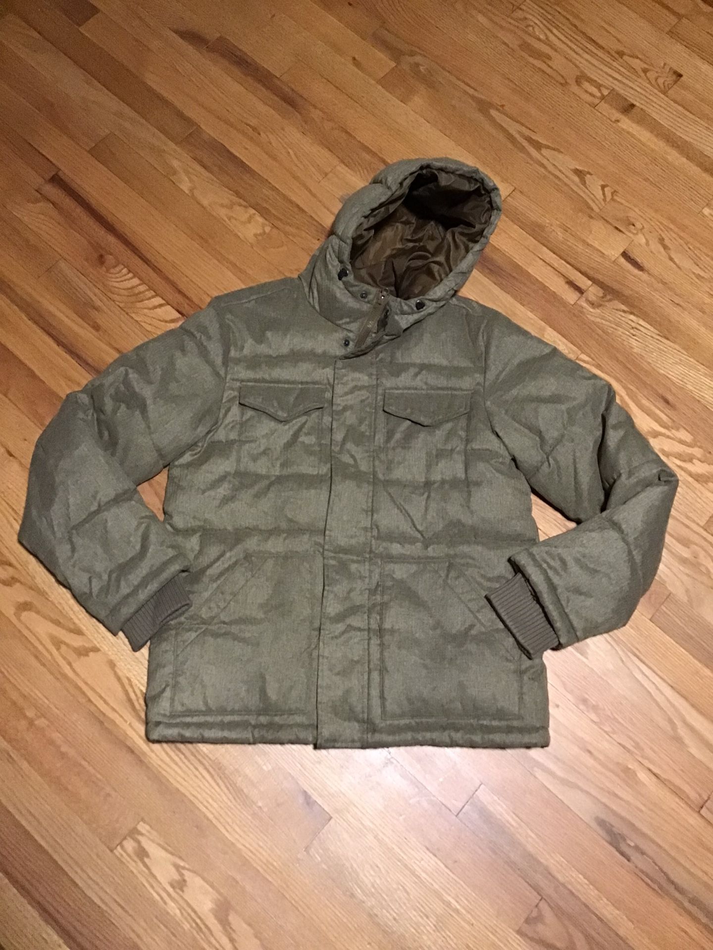 Old Navy Jacket Men’s Size Medium Execellet Condition
