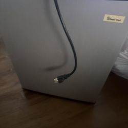 Free small fridge works fine pick up in El Monte no holds