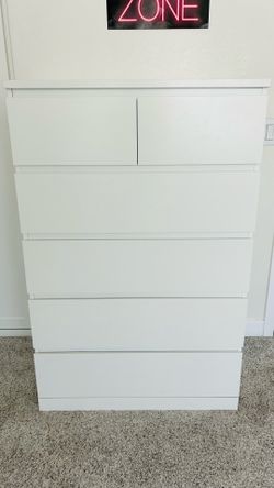 IKEA 6 drawers dresser.