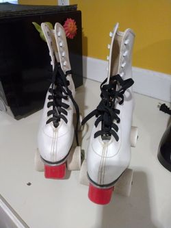 Vtg Roller Derby White Roller Skates #982