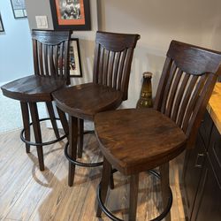Bar Height Barstools